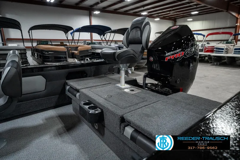 Slide: The Image of Interior of 2025 Lund 1975 Tyee boat with Mercury Pro XS engine. - 36