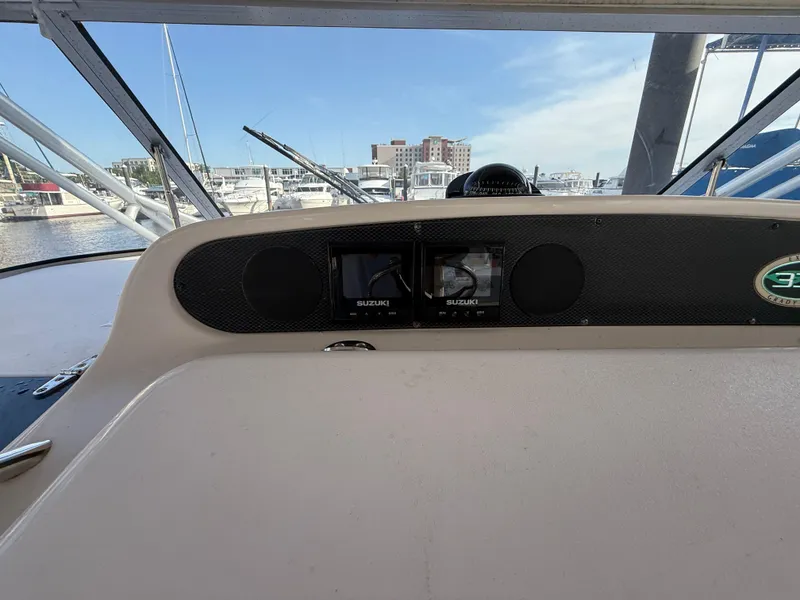 Slide: The Image of Grady-White Express 330 2002 - 53