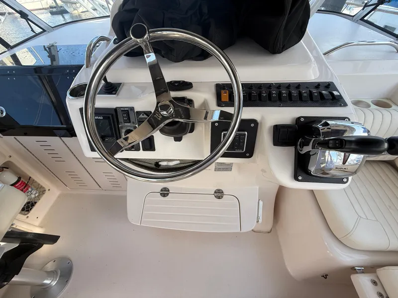 Slide: The Image of Grady-White Express 330 2002 - 57