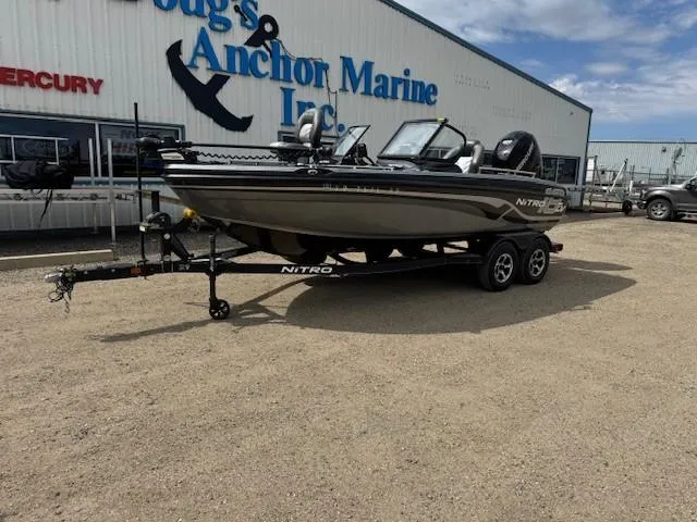 Slide: The Image of 2018 Nitro ZV18 boat on trailer at Doug's Anchor Marine. - 10