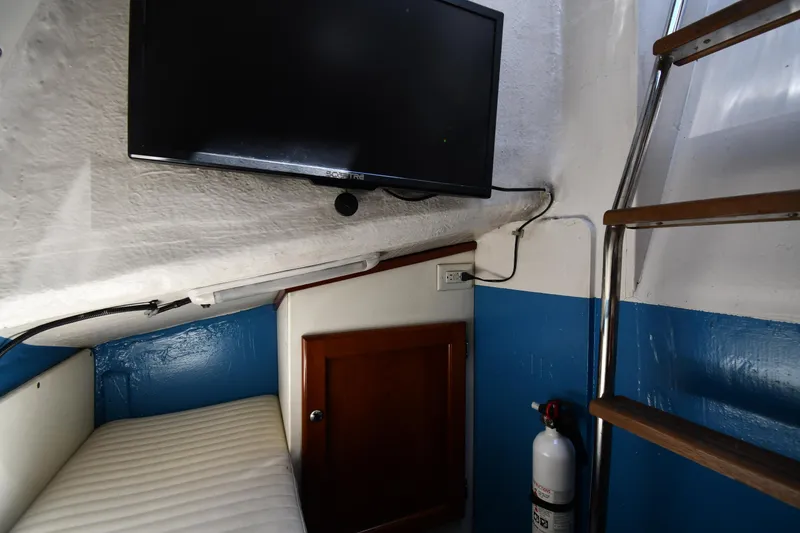 Slide: The Image of Sunseeker 68 Predator 2002 - 100