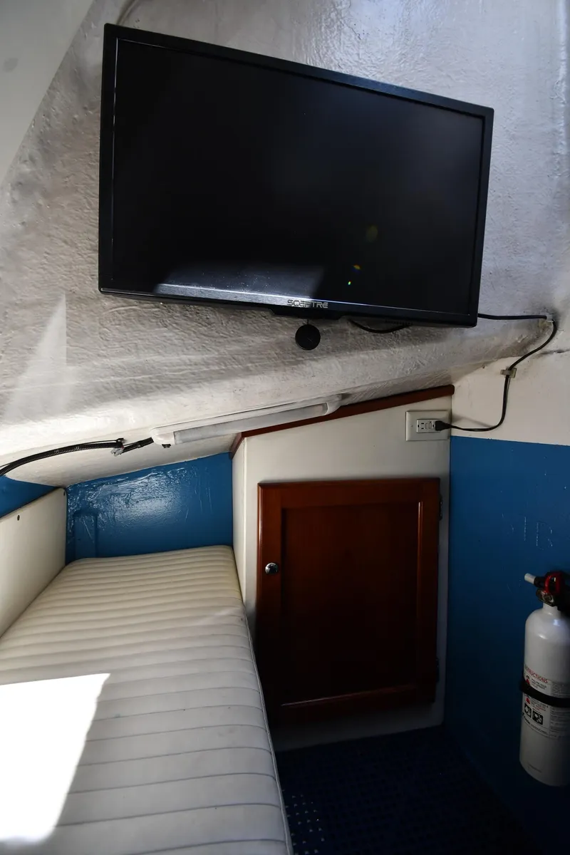 Slide: The Image of Sunseeker 68 Predator 2002 - 102