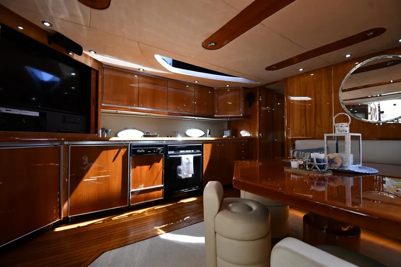 Slide: The Image of Sunseeker 68 Predator 2002 - 53