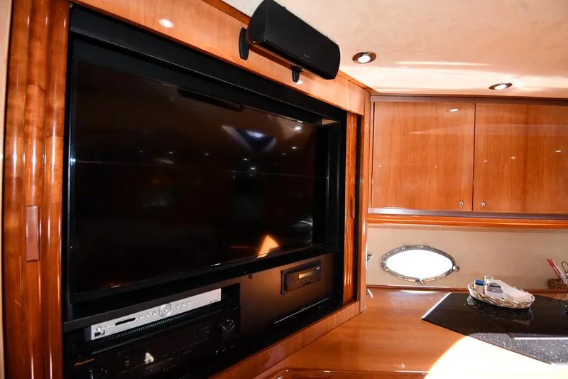 Slide: The Image of Sunseeker 68 Predator 2002 - 64