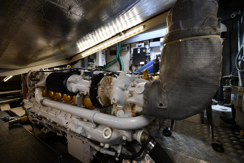 Slide: The Image of Sunseeker 68 Predator 2002 - 88