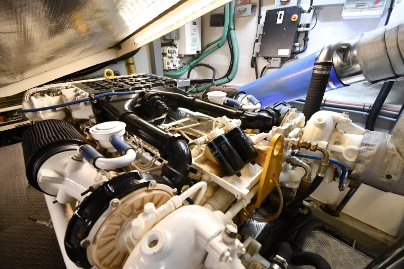 Slide: The Image of Sunseeker 68 Predator 2002 - 97