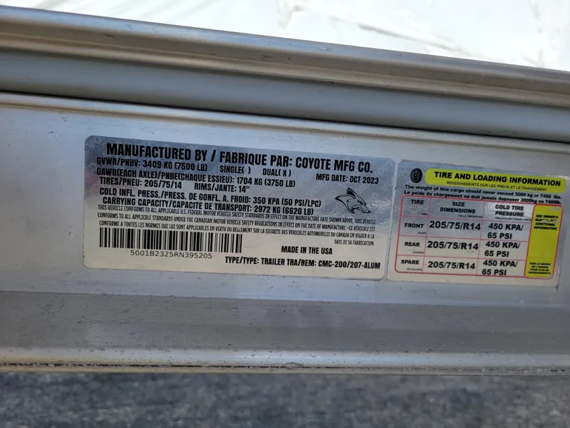 Slide: The Image of Boston Whaler 180 Dauntless 2005 - 21