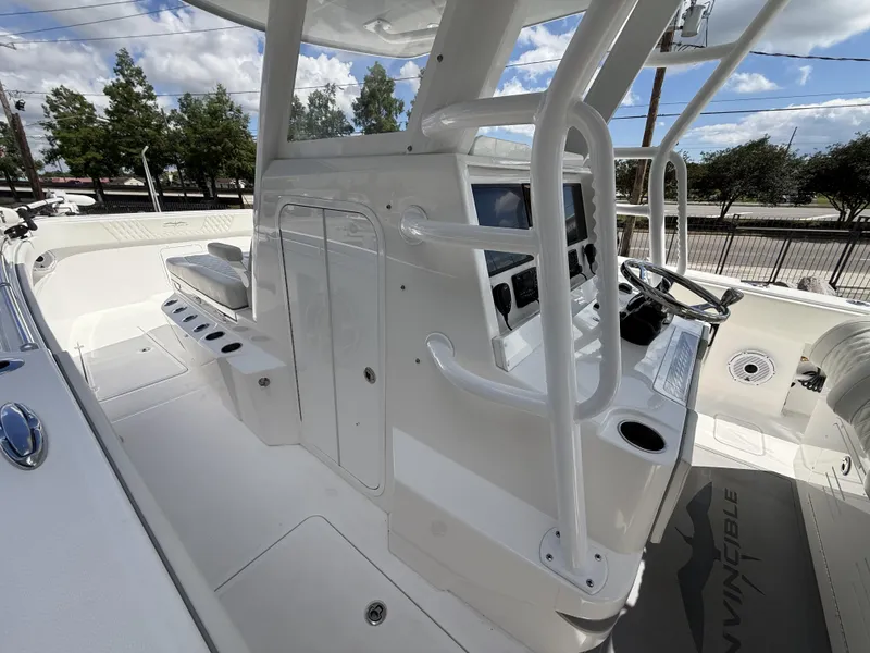 Slide: The Image of Invincible 33 Catamaran 2022 - 16