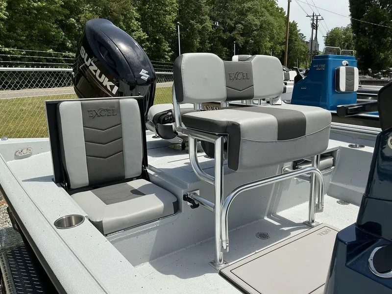 Slide: The Image of Excel Bay Pro 220 220 ELITE 2025 - 11