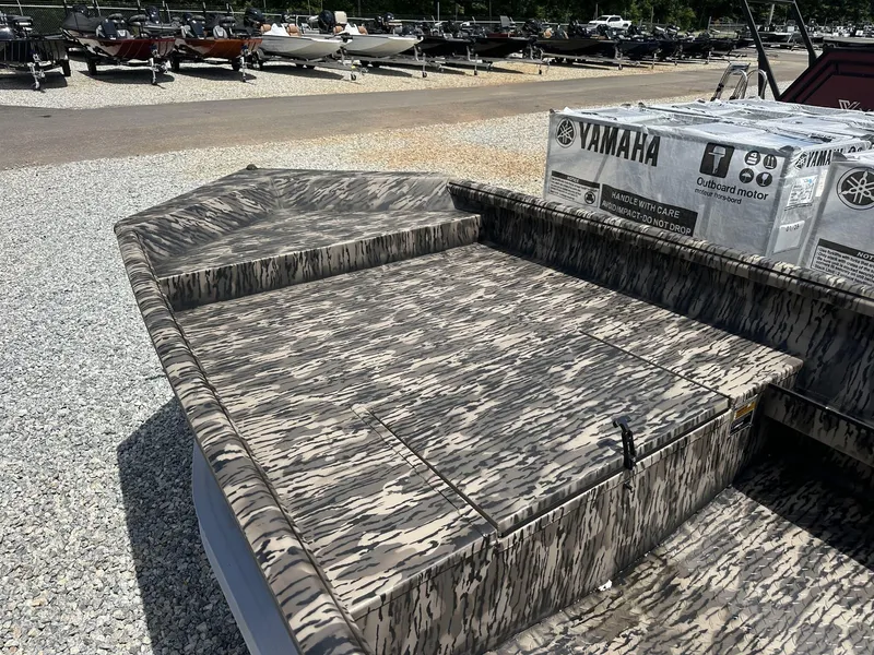 Slide: The Image of Reaper Boats 756 2025 - 3