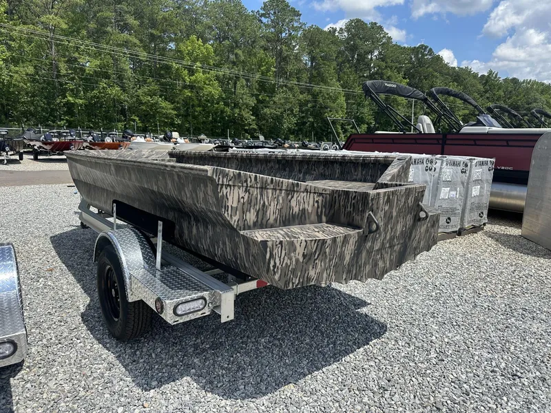 Slide: The Image of Reaper Boats 756 2025 - 6