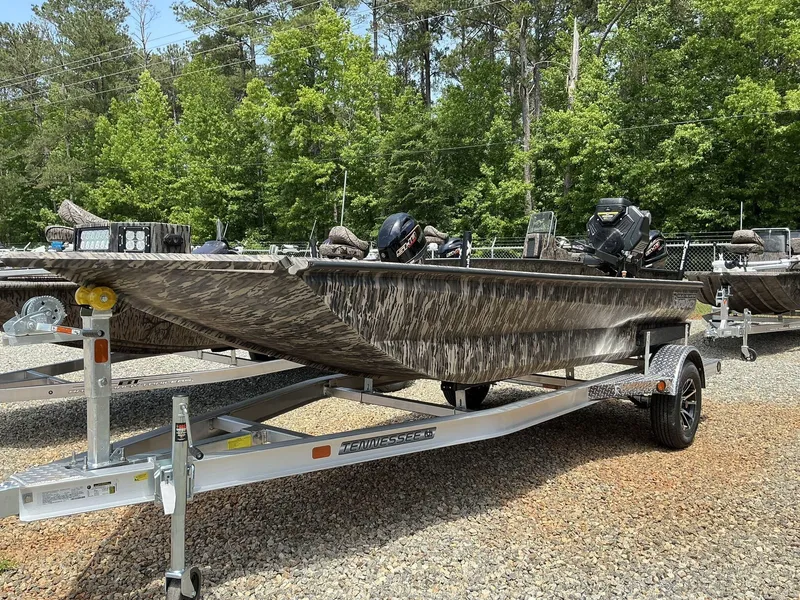 Slide: The Image of Reaper Boats 756 MUD REAPER 2025 - 2