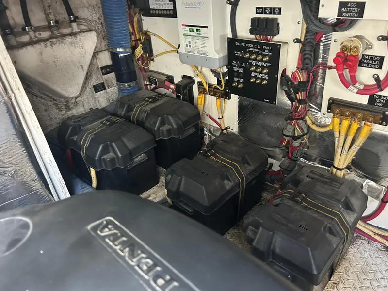 Slide: The Image of Cruisers Yachts 390 Sports Coupe 2009 - 54