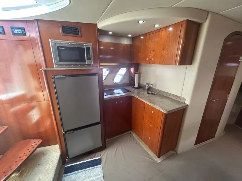 Slide: The Image of Cruisers Yachts 390 Sports Coupe 2009 - 59