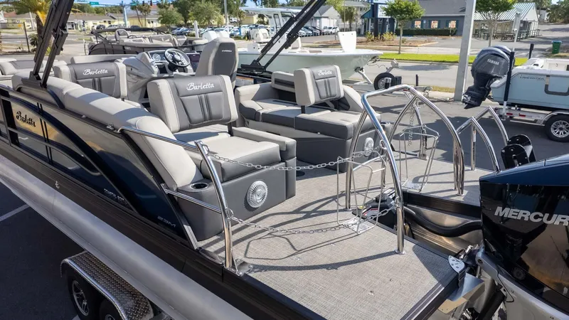 Slide: The Image of Barletta X23M 2025 - 8