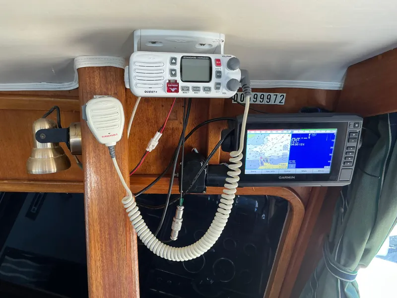 Slide: The Image of Interior of a 1978 Californian 34 LRC boat with radio and navigation equipment. - 12