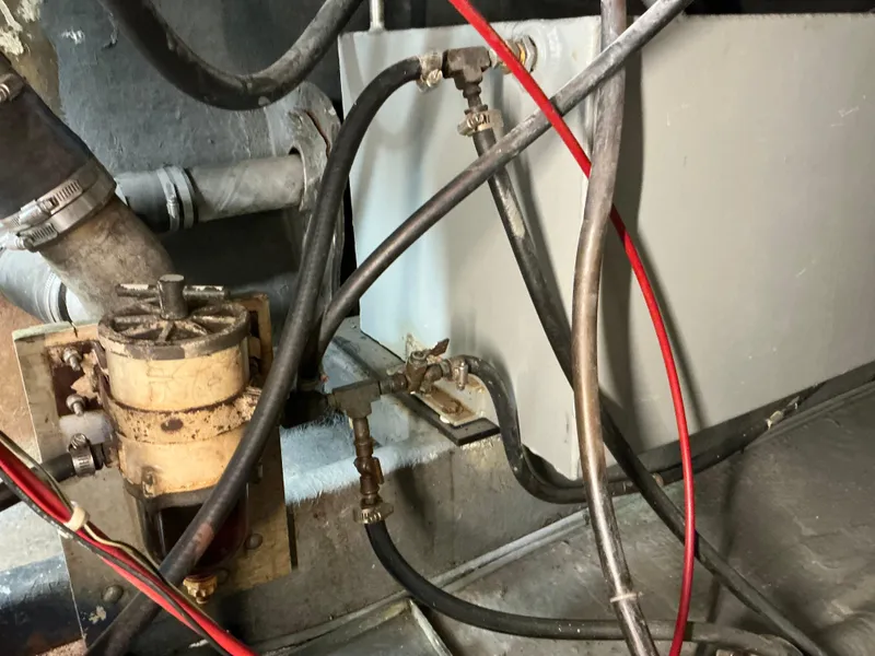 Slide: The Image of Californian 34 LRC 1978 - 51