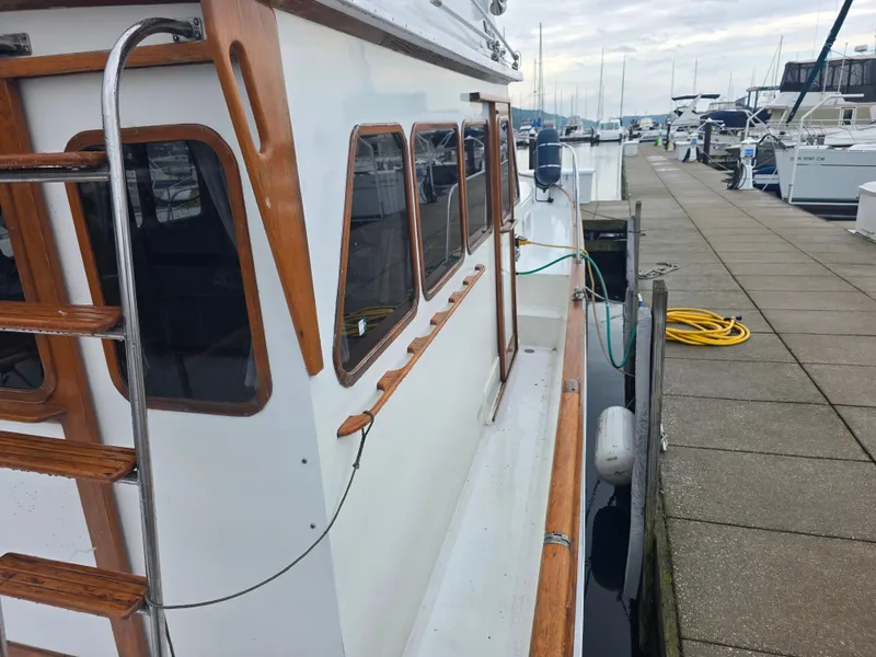 Slide: The Image of Californian 34 LRC 1978 - 60