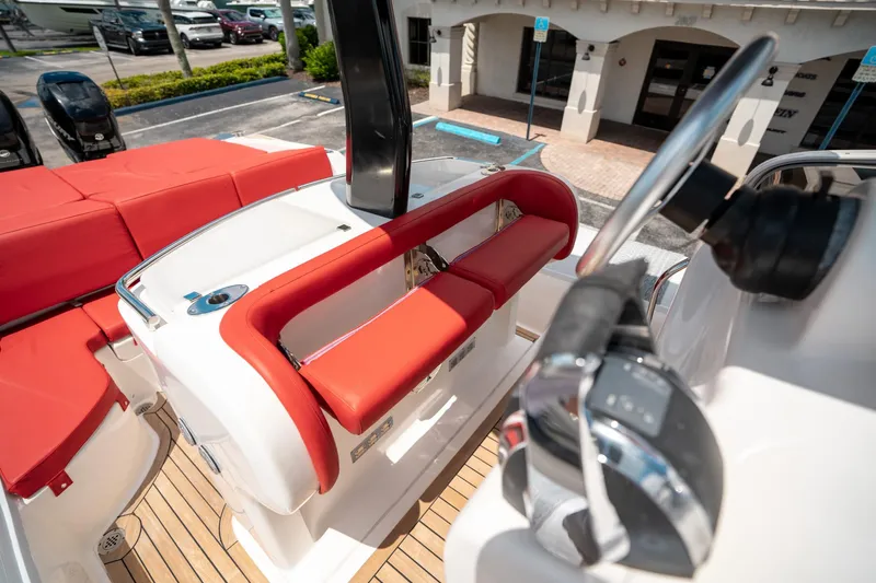 Slide: The Image of Pirelli 1100 2015 - 51