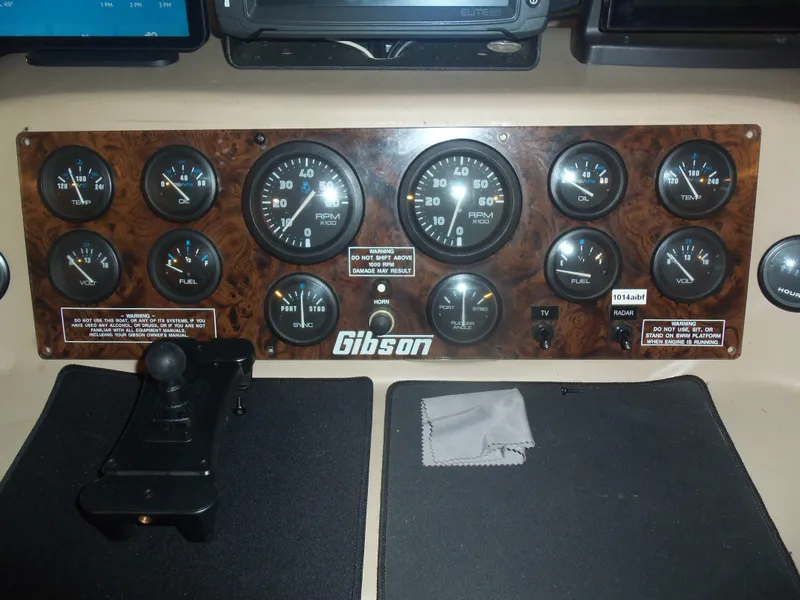 Slide: The Image of Gibson Classic 2003 - 57