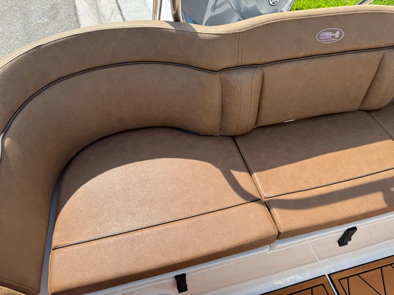 Slide: The Image of Sea Hunt Ultra 234 2022 - 111