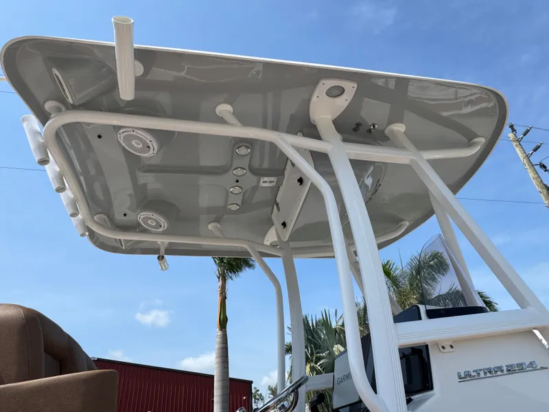 Slide: The Image of Sea Hunt Ultra 234 2022 - 117