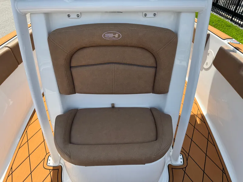 Slide: The Image of Sea Hunt Ultra 234 2022 - 66