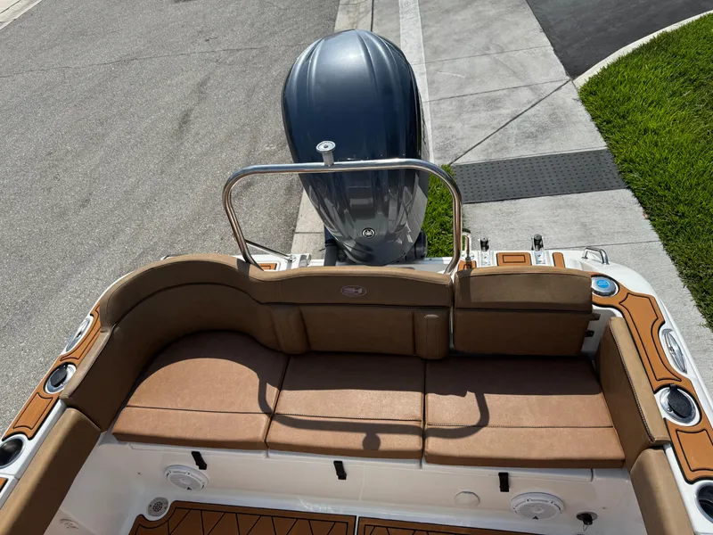 Slide: The Image of Sea Hunt Ultra 234 2022 - 88