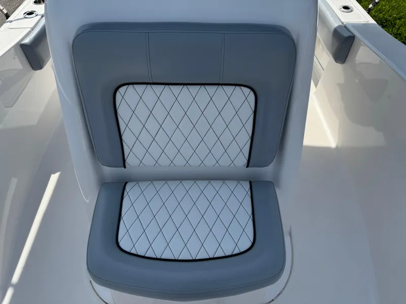 Slide: The Image of Sea Fox 206 Commander 2019 - 51