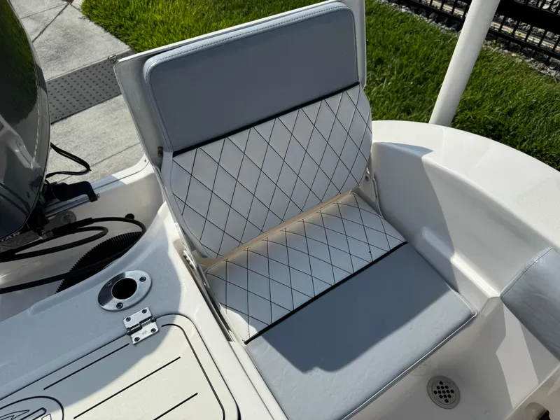 Slide: The Image of Sea Fox 206 Commander 2019 - 61