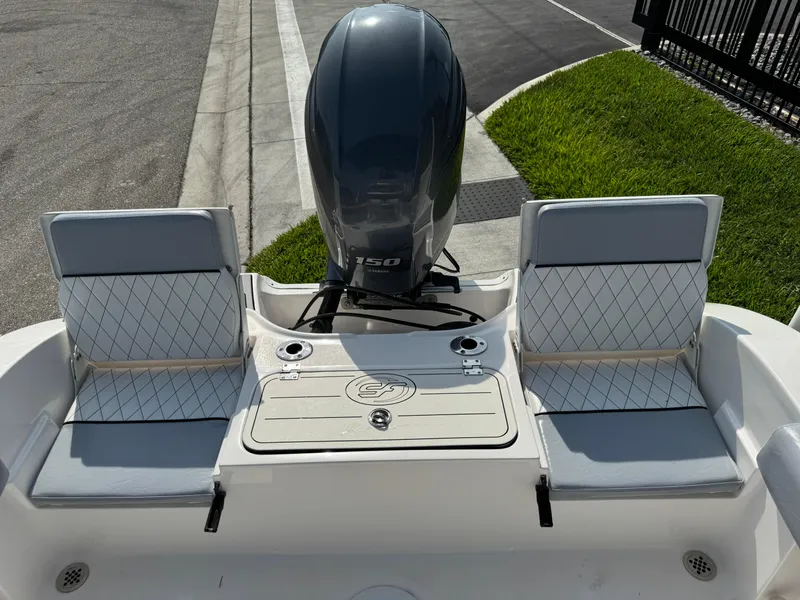 Slide: The Image of Sea Fox 206 Commander 2019 - 71