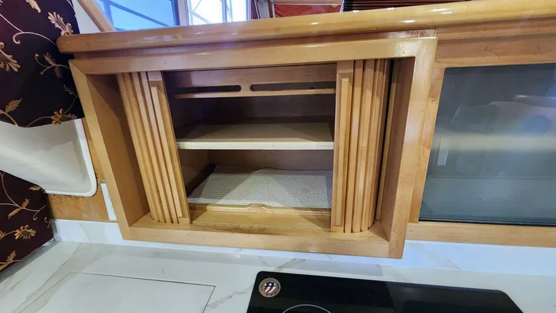 Slide: The Image of Navigator 5300 1998 - 22