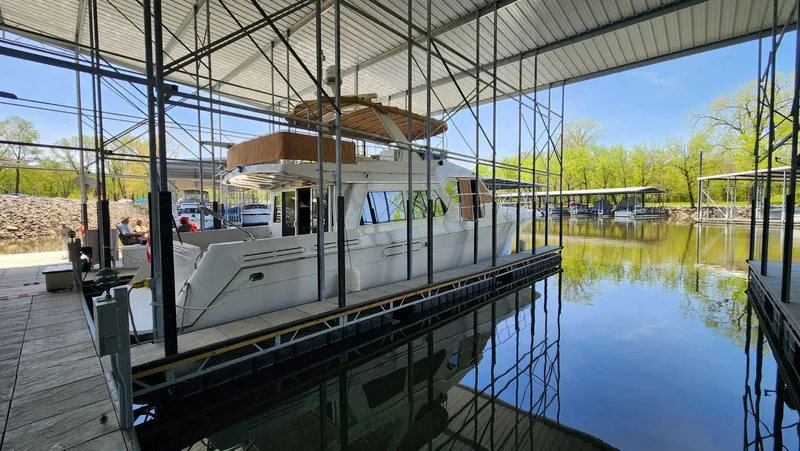 Slide: The Image of Navigator 5300 1998 - 3