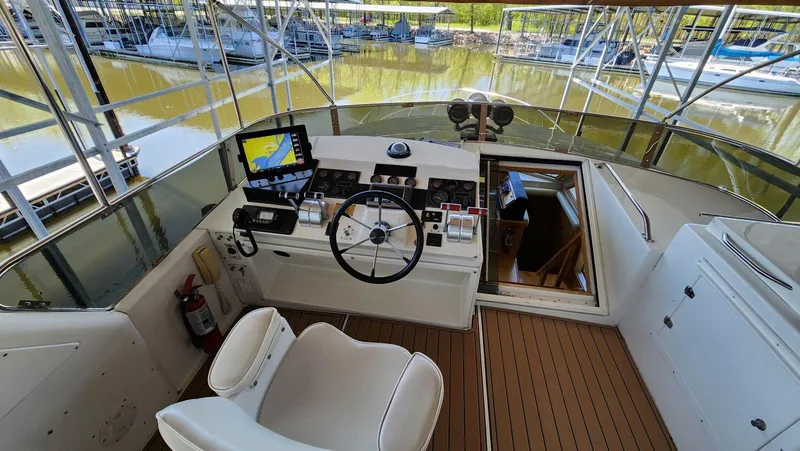 Slide: The Image of Navigator 5300 1998 - 37