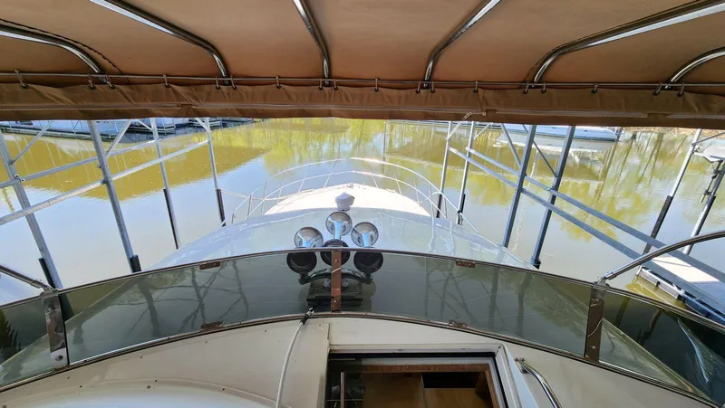 Slide: The Image of Navigator 5300 1998 - 38