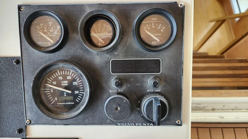 Slide: The Image of Navigator 5300 1998 - 39