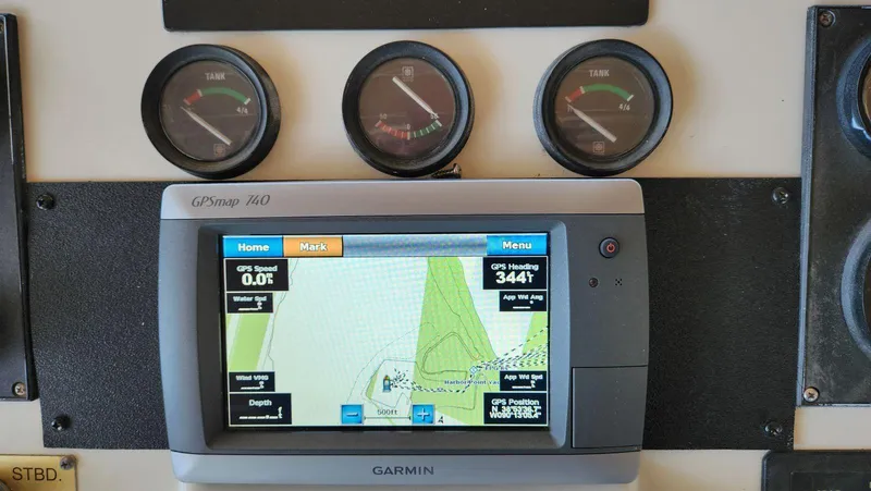 Slide: The Image of Navigator 5300 1998 - 41