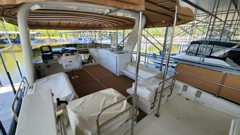 Slide: The Image of Navigator 5300 1998 - 57