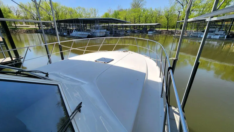 Slide: The Image of Navigator 5300 1998 - 60