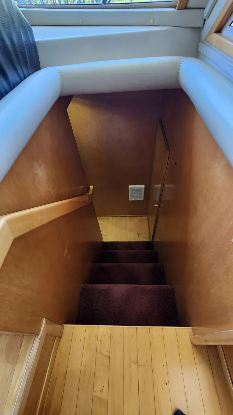 Slide: The Image of Navigator 5300 1998 - 66