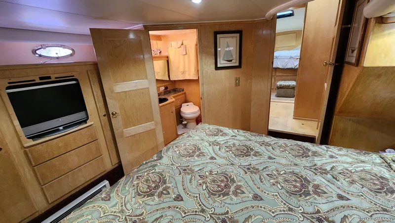 Slide: The Image of Navigator 5300 1998 - 71