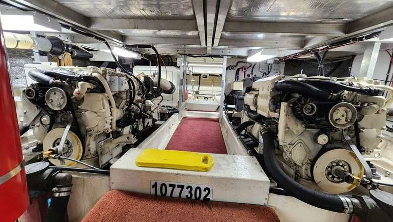 Slide: The Image of Navigator 5300 1998 - 88