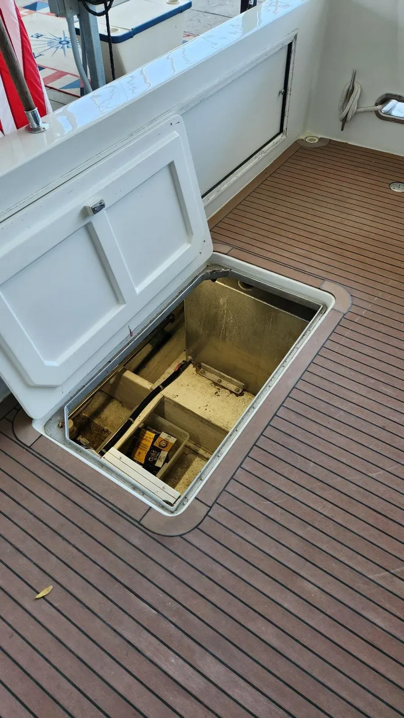 Slide: The Image of Navigator 5300 1998 - 96