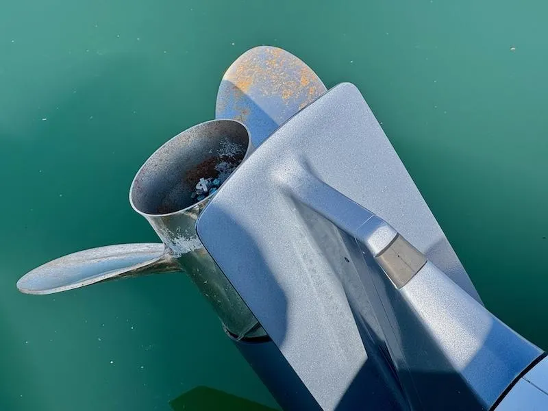 Slide: The Image of Propeller of 2020 Regal 26 XO boat submerged in water. - 23