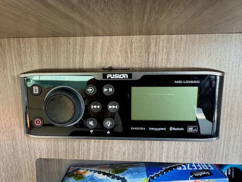 Slide: The Image of Fusion MS-UD650 stereo system on 2020 Regal 26 XO boat dashboard. - 44