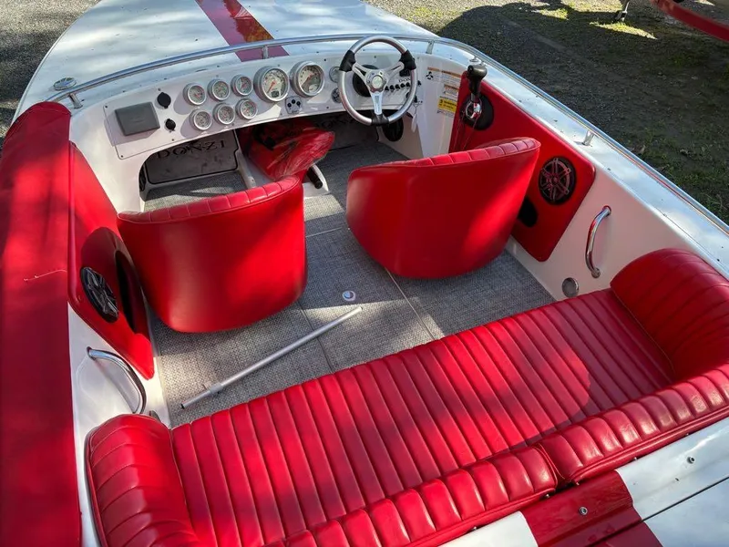 Slide: The Image of Donzi 18 Classic 2019 - 14