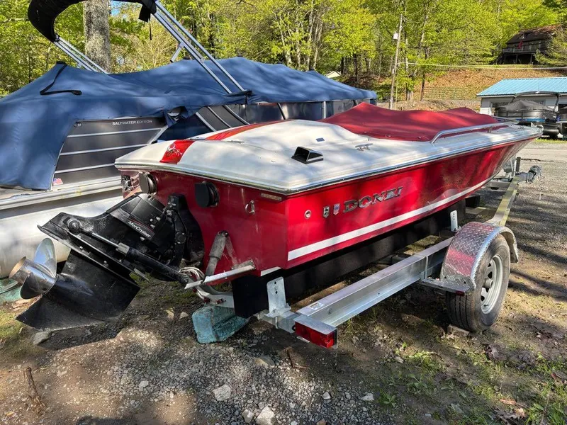 Slide: The Image of Donzi 18 Classic 2019 - 18