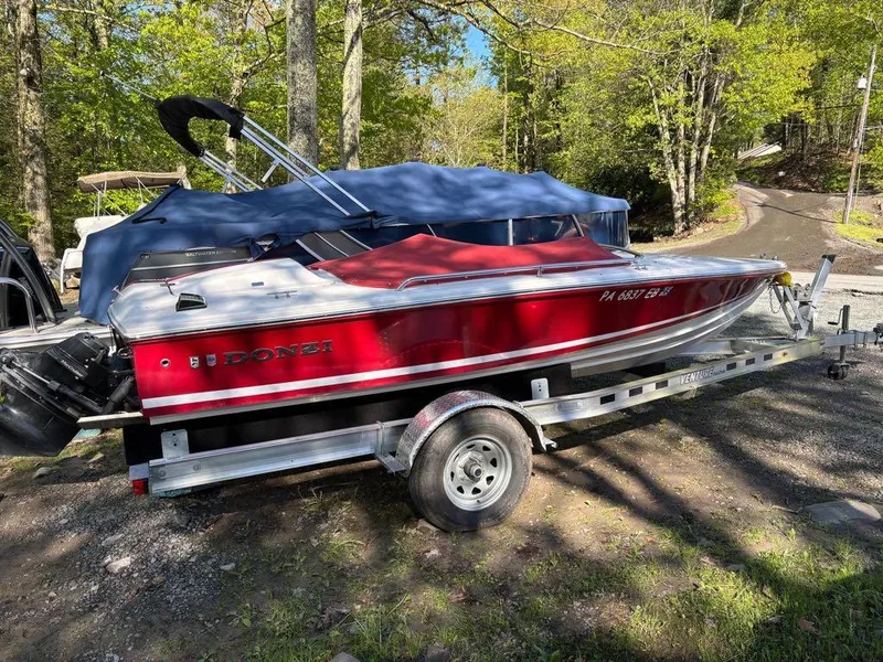 Slide: The Image of Donzi 18 Classic 2019 - 9