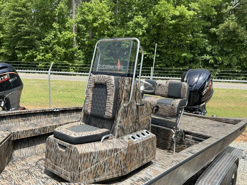 Slide: The Image of Xpress Hyper-Lift Series H22B 2025 - 4