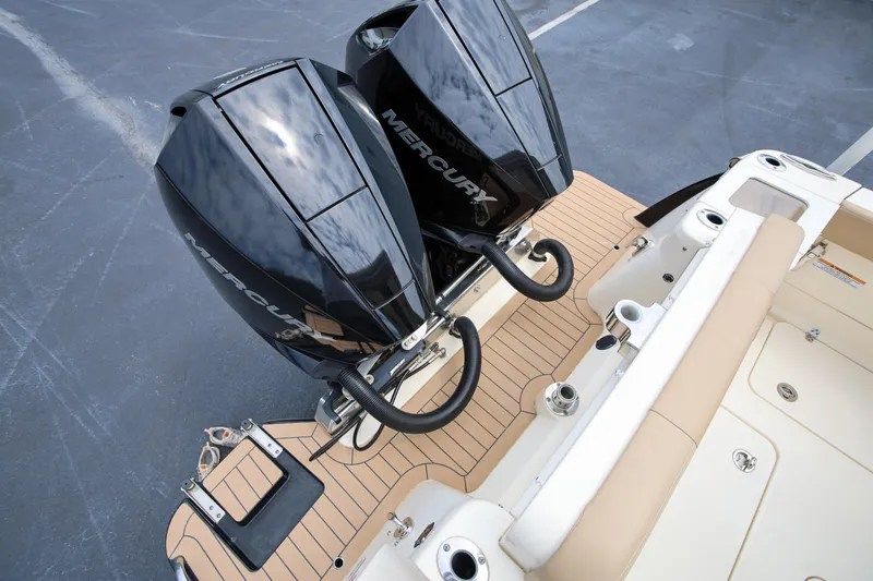 Slide: The Image of Scout 277 Dorado 2022 - 5